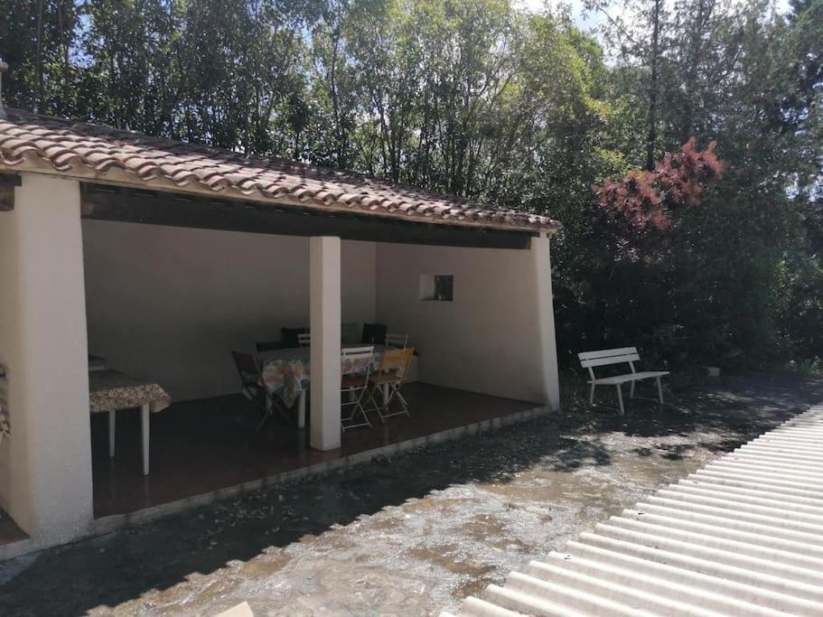 Studio Meyreuil-Terrasse-Au Calme En Campagne-Clim Exteriér fotografie
